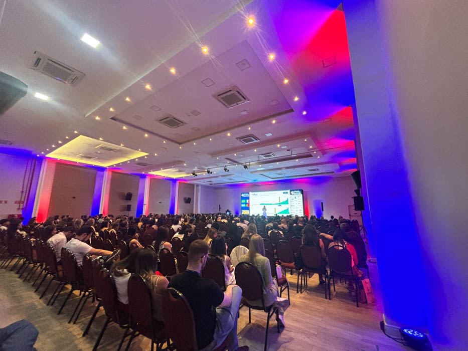 Foto 9 do 17º Encontro Internacional da Equipe de Endodontia de Campinas